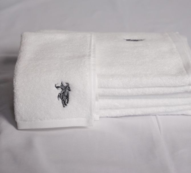 Tomris White Towel Set